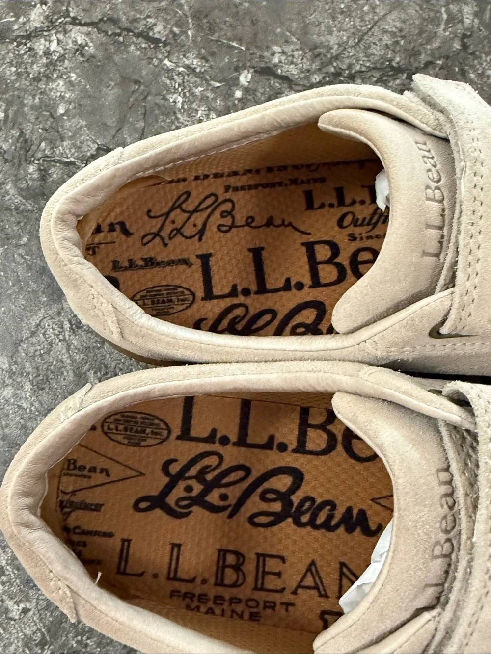 L.L. Bean Eco Bay Suede Triple Hook & Loop Sneakers Gum Sole Lt Gray Sz 10